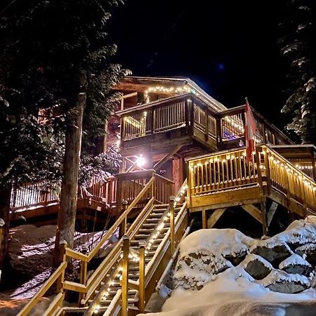 Ubc Whistler Lodge วิสต์เลอร์ ภายนอก รูปภาพ