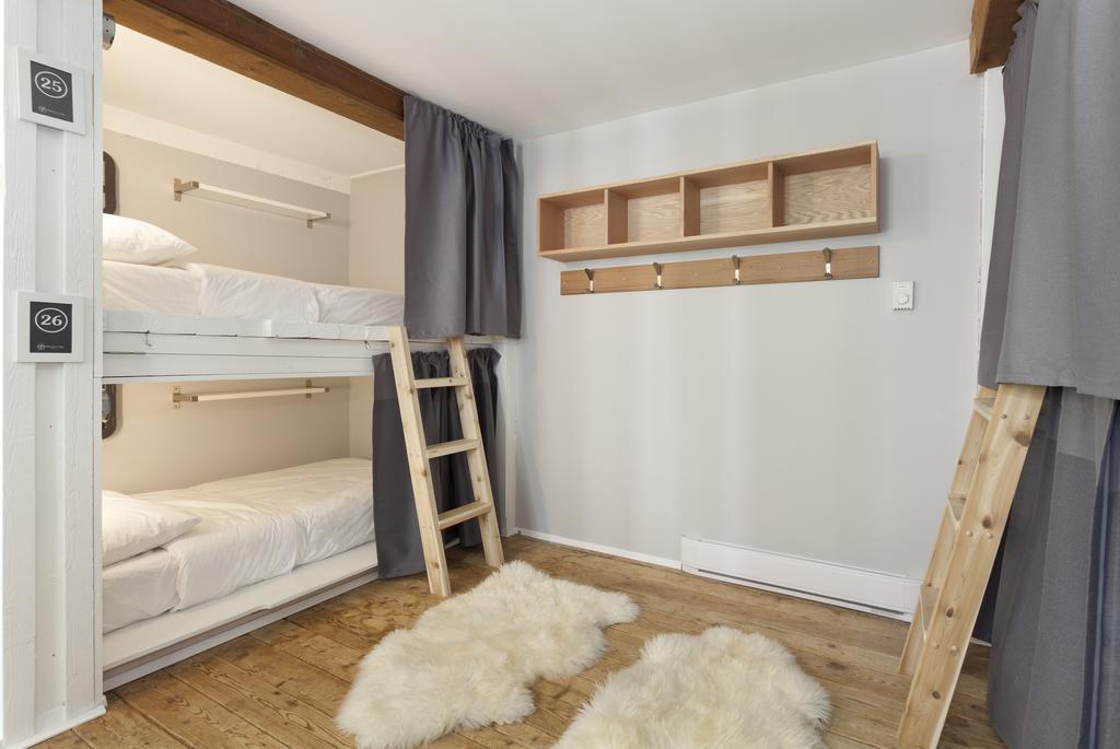 Ubc Whistler Lodge วิสต์เลอร์ ภายนอก รูปภาพ