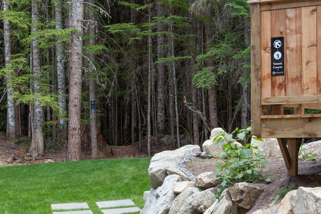 Ubc Whistler Lodge วิสต์เลอร์ ภายนอก รูปภาพ