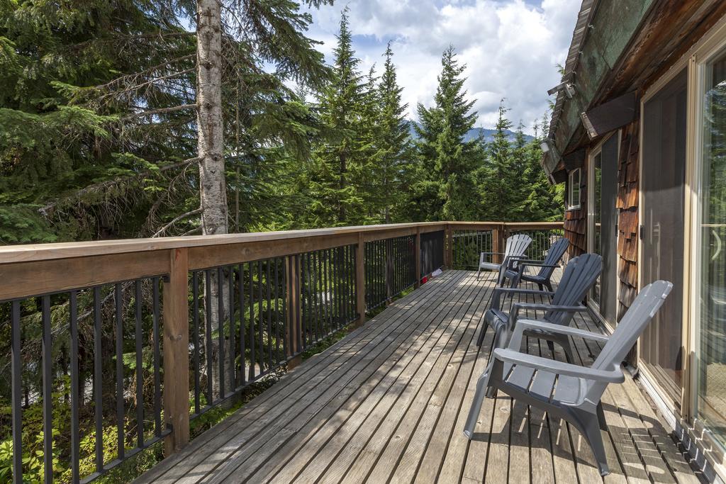 Ubc Whistler Lodge วิสต์เลอร์ ภายนอก รูปภาพ