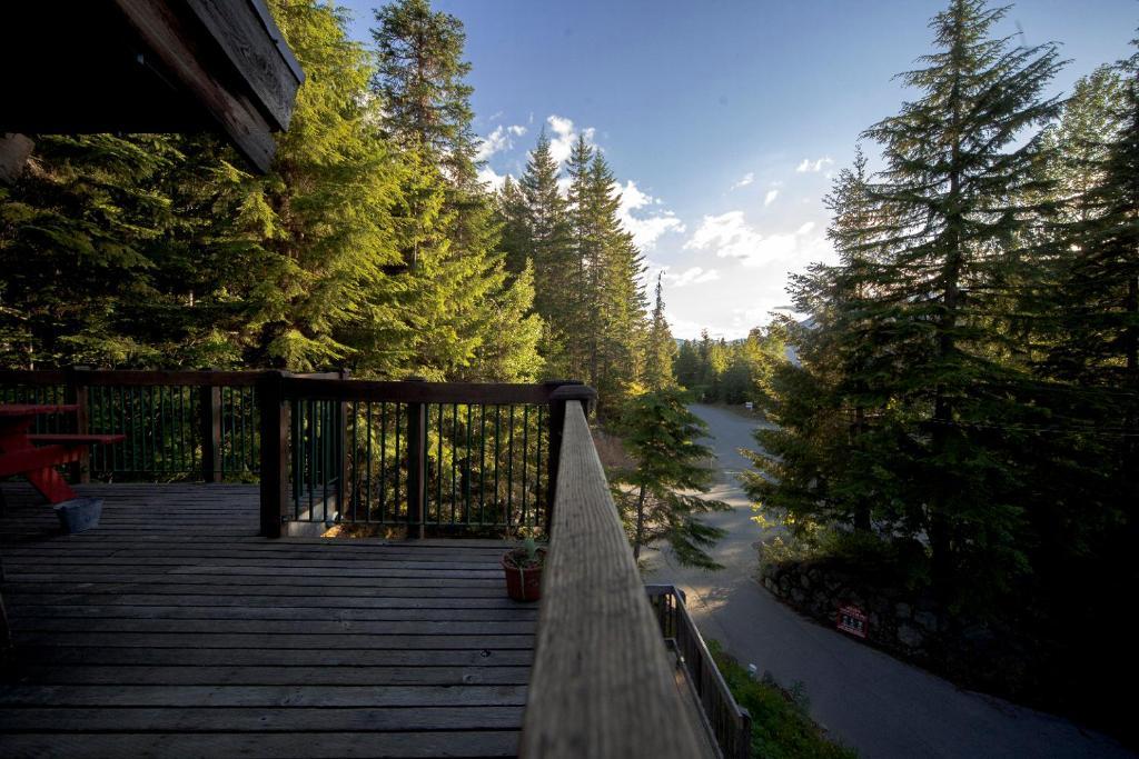 Ubc Whistler Lodge วิสต์เลอร์ ภายนอก รูปภาพ